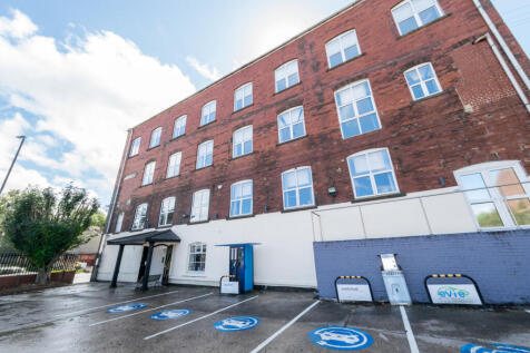 202 QUARRY COURT MORLEY LEEDS LS27  0BY