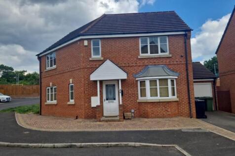 40 DIGPAL ROAD CHURWELL MORLEY LEEDS