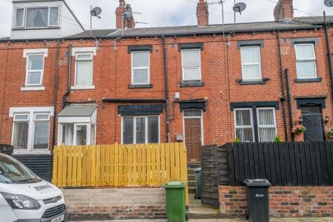 FLAT 1 42 LONGROYD PLACE BEESTON LEEDS