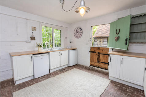 Kitchen b