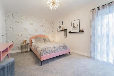 03.Bedroom1-1.jpg
