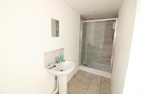 Ground floor bathroom