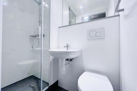 Bathroom.jpeg