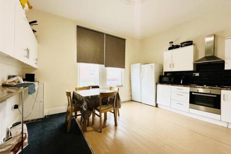 Communal Kitchen