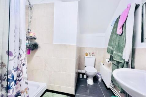 Ensuite Room