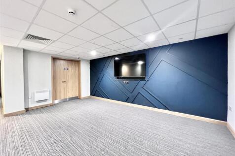 Communal Living Area.jpeg