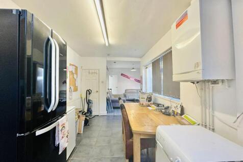 Kitchen Dining Space