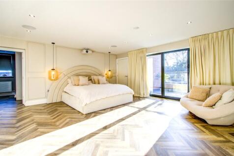Principal Bedroom