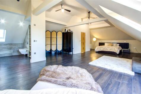 2nd Floor Bedroom