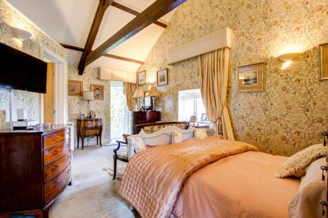 Principal Bedroom 2