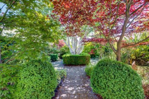 Front Courtyard