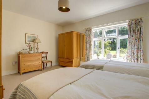 Guest Bedroom 2