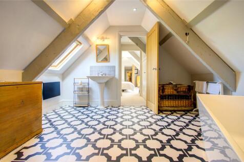 Bedroom 2 En-Suite