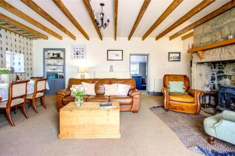 Sitting/Dining Rm