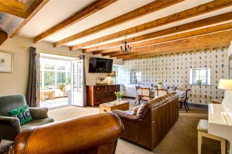 Sitting/Dining Rm