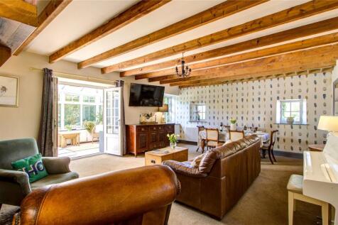 Sitting/Dining Rm