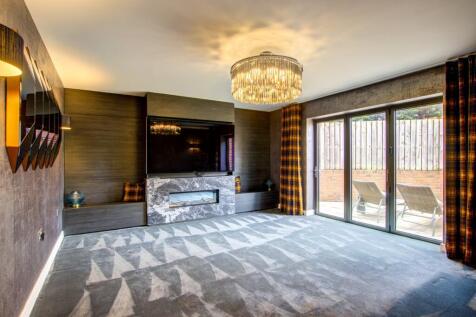 Cinema/Sitting Room