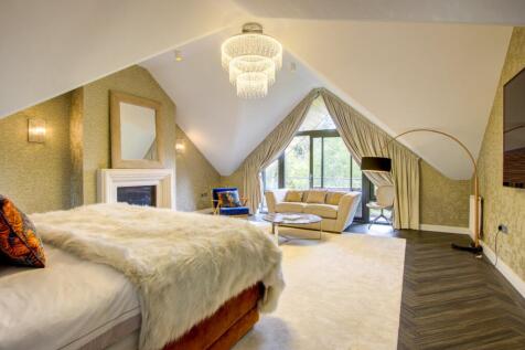Principal Bedroom 2