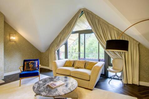 Bedroom Seating Area