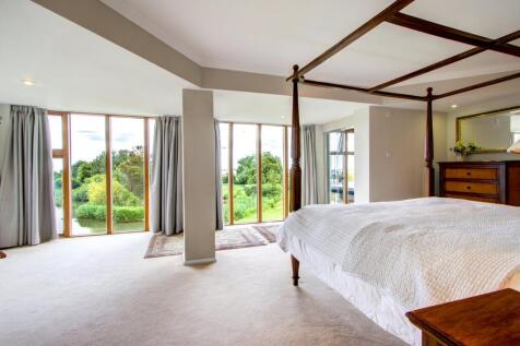 Principal Bedroom 2