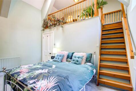 Cottage Bedroom 1
