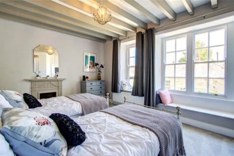 Cottage Bedroom 2