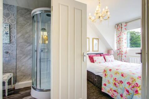 Guest Bedroom 2