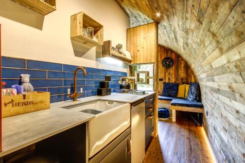 Kitchen Area 2
