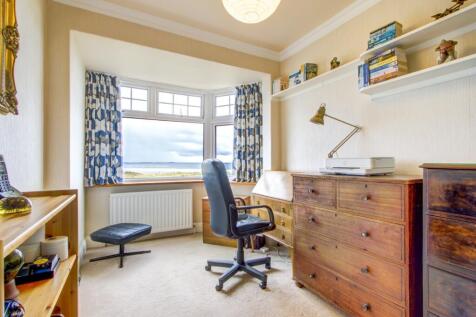 Bedroom/Office