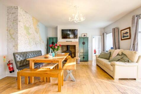 TR Living Room 3