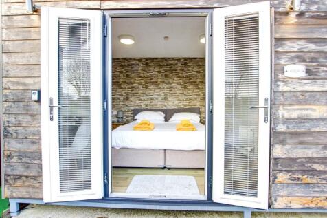 Lodge Internal