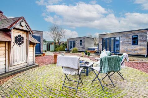 Lodges External