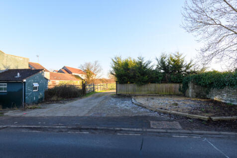 Driveway Entrance
