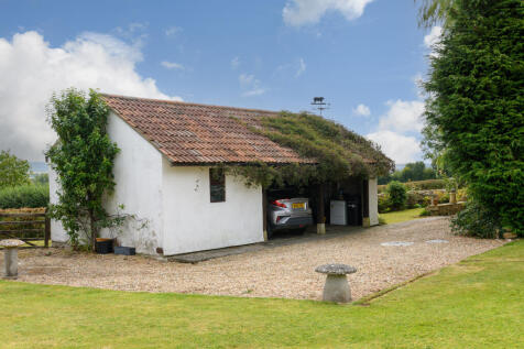 Double garage and workshop