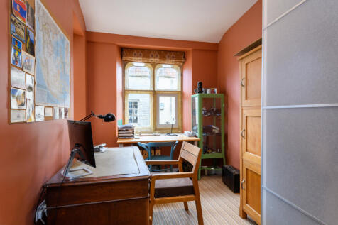 Study/Dressing Room