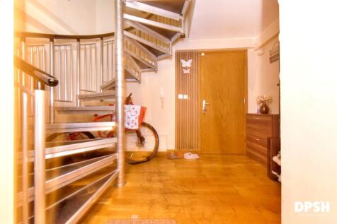Property Image 9
