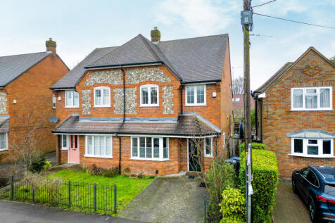 High Street, Prestwood, Great Missenden, HP16