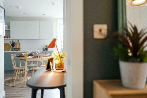 Show apartment