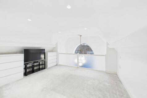 Main bedroom