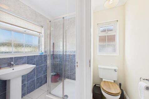 Downstairs shower...