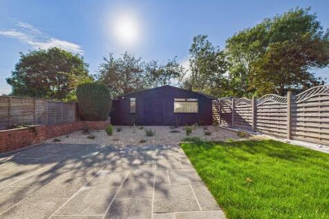 Rear garden (3)
