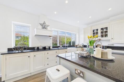 Kitchen (2)