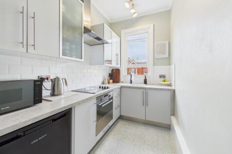 CAM03519G0-PR0386...