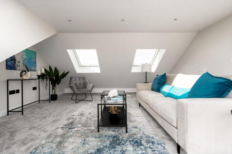 90 Brighton Road ...