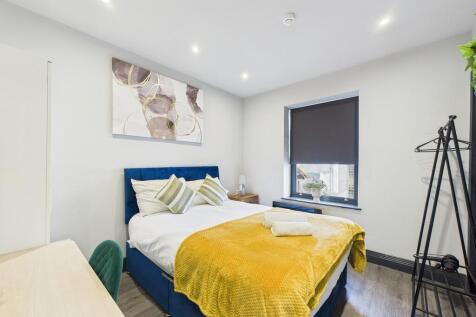 CAM03519G0-PR0374...