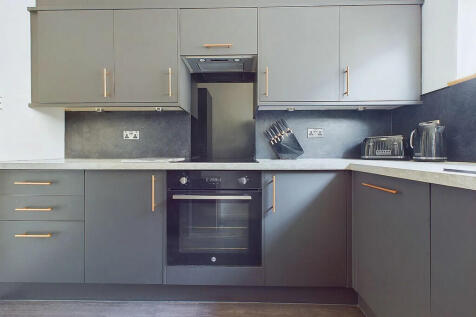 CAM04335G0-PR0091...