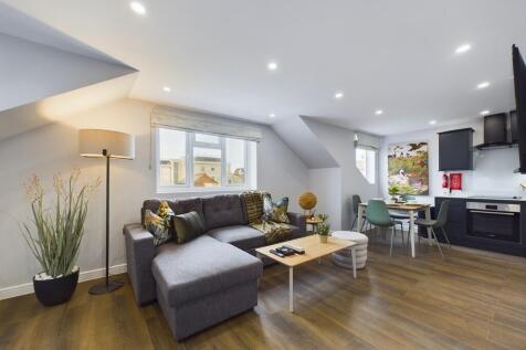 CAM03519G0-PR0024...