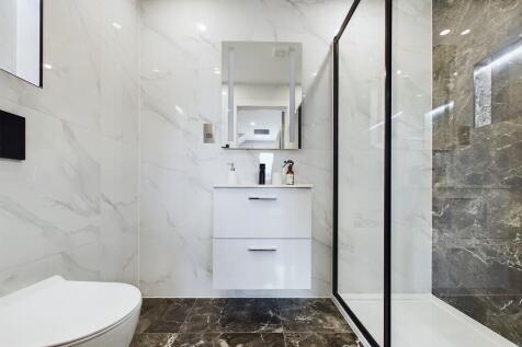 CAM03519G0-PR0024...