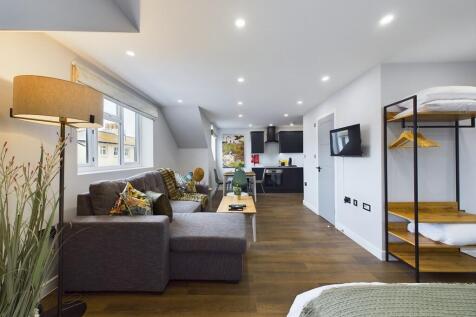 CAM03519G0-PR0024...