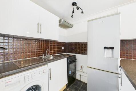 CAM04693G0-PR0030...